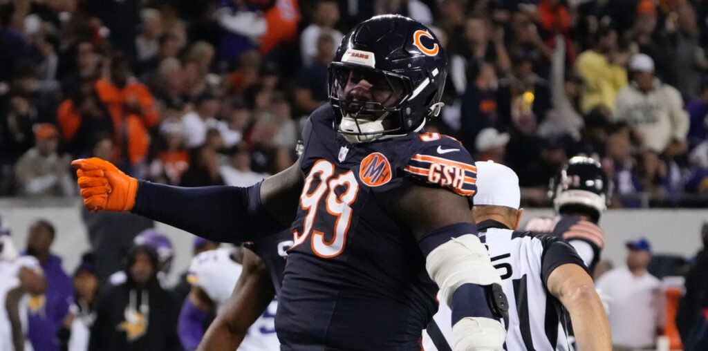 Gervon Dexter Trade Rumors: Will the Bears Move Their Big Defensive Tackle? - Bleacher Nation