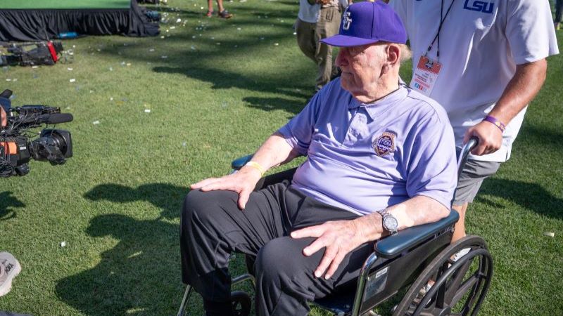 Legendary Skip Bertman dead at 88 - Louisiana Sports