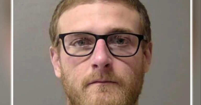 Sean Grayson, former Sangamon County deputy convicted in killing of Sonya Massey, dies in prison, attorney says - CBS News