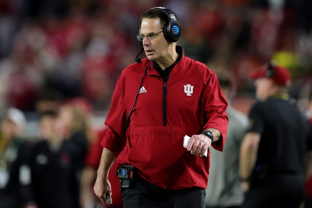 Are There College Football Games Today? 2026 Season Starts August 29 - heavy.com
