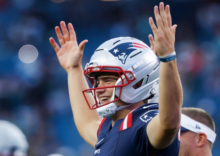 Mike Vrabel explains why Patriots starters won’t play vs. Eagles in preseason game - Boston Herald