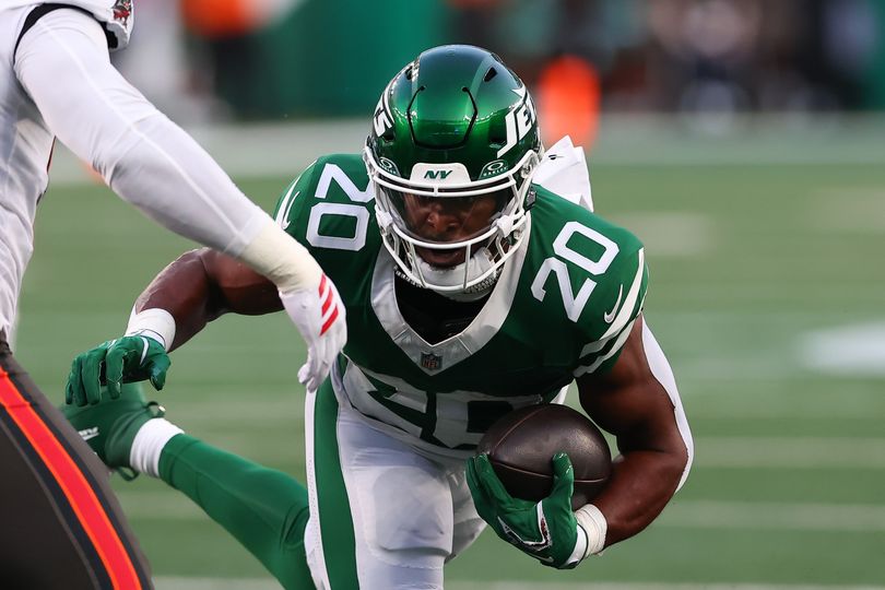 New York Jets confirm Breece Hall fate after untimely preseason injury - AOL.com