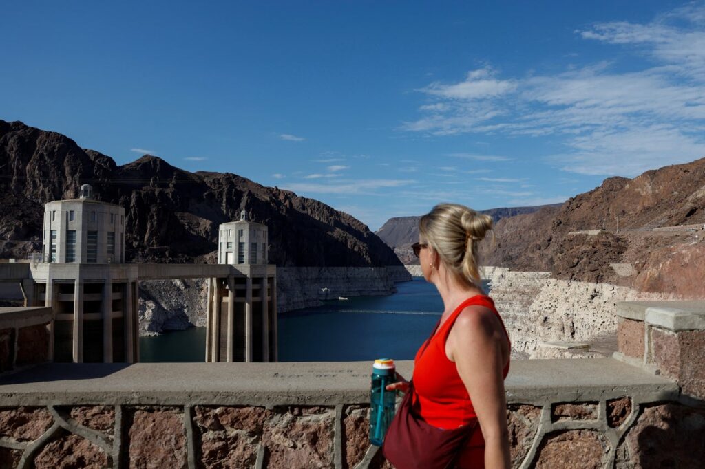 Lake Mead water has hit a new historical low - with no signs of improvement - AOL.com