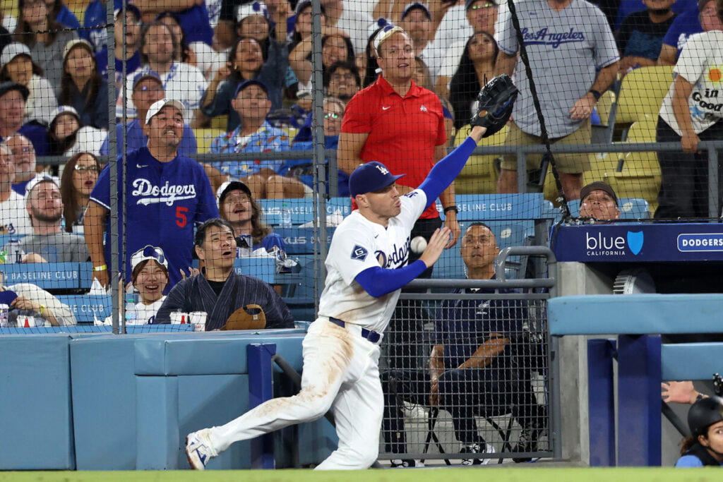 Dodgers ‘Dodged a Bullet’ With Freddie Freeman After Scary Dugout Fall - Dodgers Nation