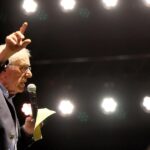 Sen. Bernie Sanders calls on Democratic leaders to end "corrupt system" of super PAC donations - CBS News