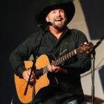 Garth Brooks bringing 'Blame It All on My Roots' tour to Orlando: Dates, ticket info - FOX 35 Orlando