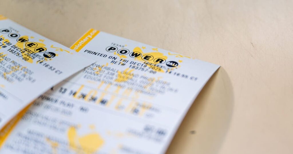 $1.04 billion Powerball ticket sold in Illinois; $1M sold in Florida - FOX 35 Orlando