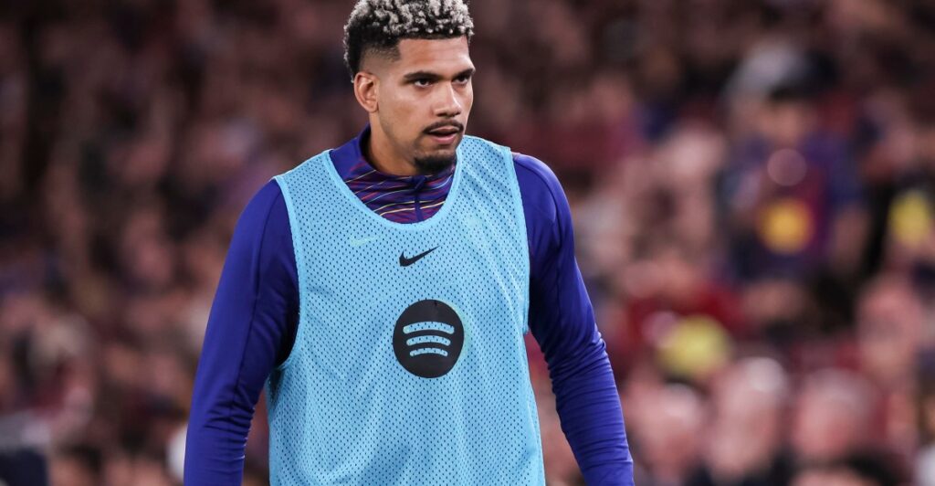 Barcelona center-back Ronald Araujo set to join Liverpool on loan - Barca Blaugranes