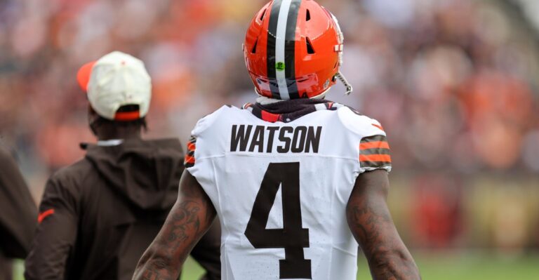 Giving Browns Deshaun Watson a smidge of understanding after press conference debacle - Dawgs By Nature
