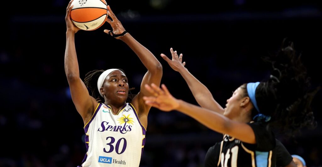 Nneka Ogwumike’s big night not enough for Sparks in loss to Dream - Silver Screen and Roll