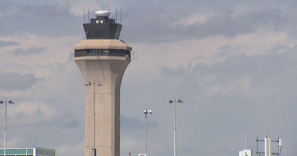 Ground stop in place for Denver International Airport as storms move in - CBS News