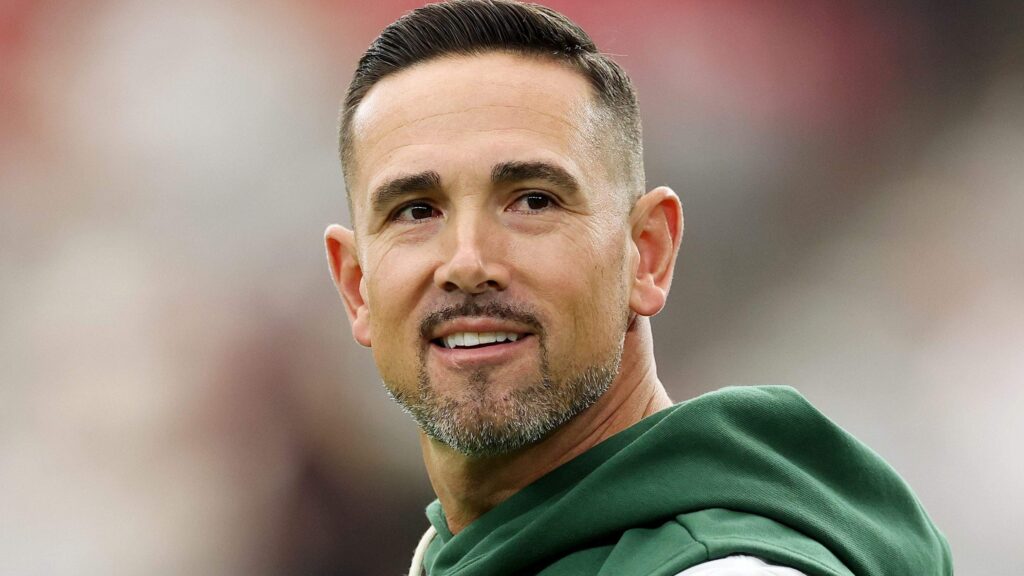 Packers Officially Win Offseason Trade After ‘Surprise’ Roster Cut - heavy.com
