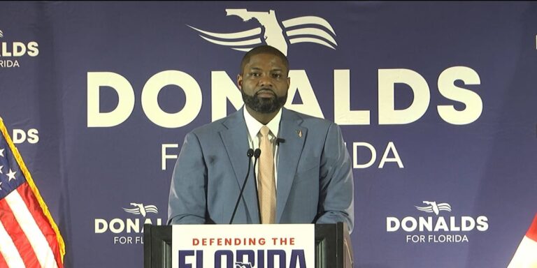 Byron Donalds promotes ‘Florida Dream’ at Ocala campaign stop ahead of Primary Elections - WCJB