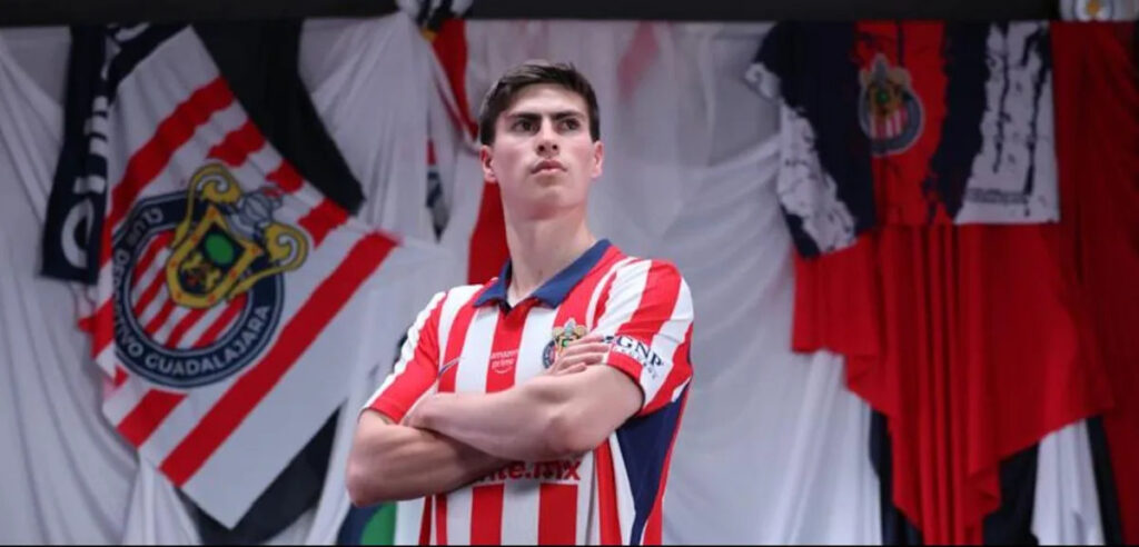 Armando González will continue his career at Olympiacos FC - Yahoo Sports