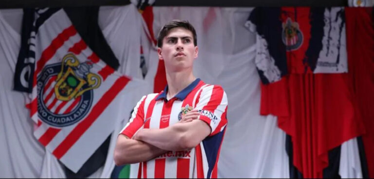 Armando González will continue his career at Olympiacos FC - Yahoo Sports