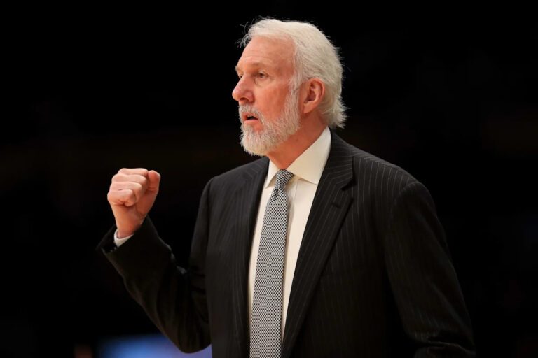 Gregg Popovich Tells Spurs Rookie To Watch Kobe Bryant After ‘Worst’ Move - Yahoo Sports