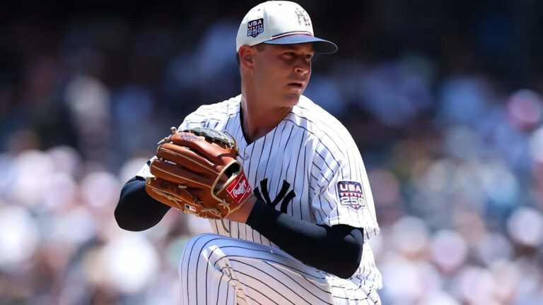New York Yankees Call Up 27-Year-Old Pitcher for Red Sox Doubleheader - Yahoo Sports