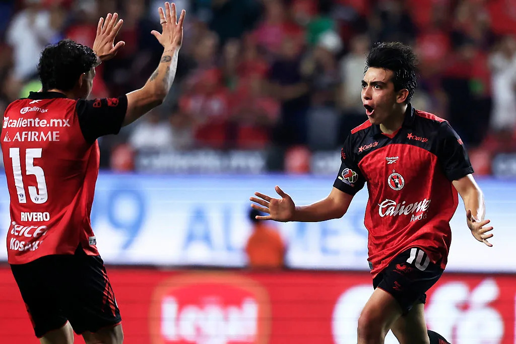 🎥 Mora’s stunner against Cruz Azul - Yahoo Sports Canada