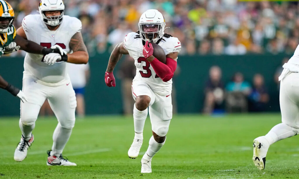 Patriots add running back Corey Kiner via trade with Cardinals - Yahoo Sports