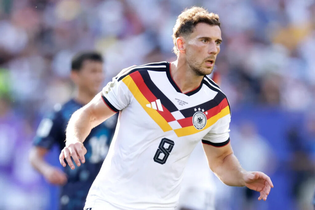 Aston Villa reportedly in talks with former Bayern Munich star Leon Goretzka - Yahoo Sports