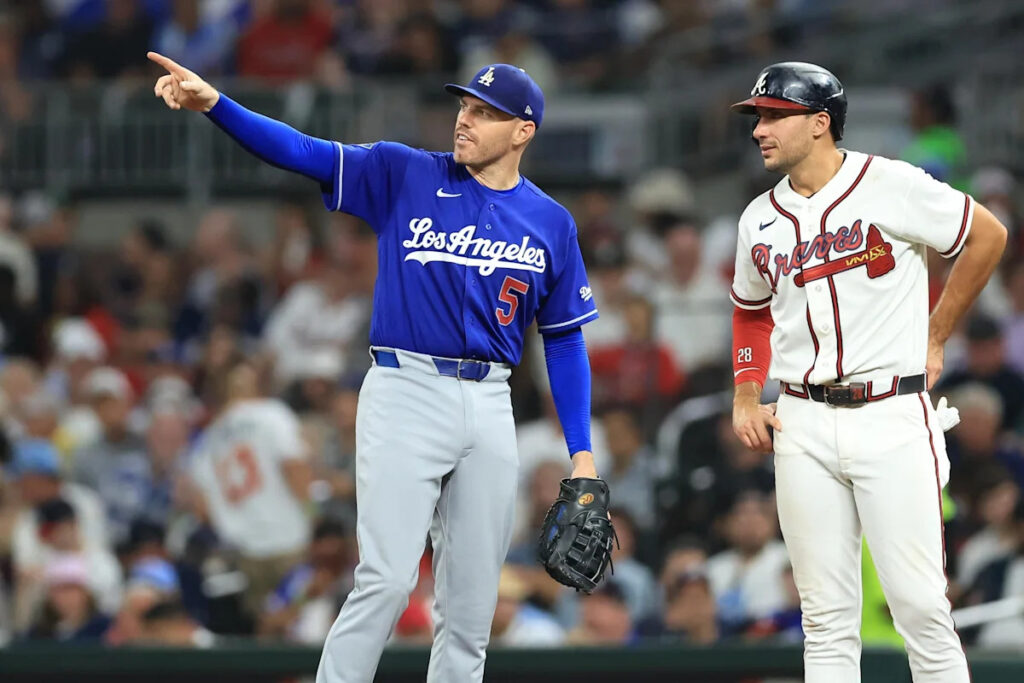 Braves vs. Dodgers chat and discussion: Chris Sale vs. Yoshinobu Yamamoto - Yahoo Sports