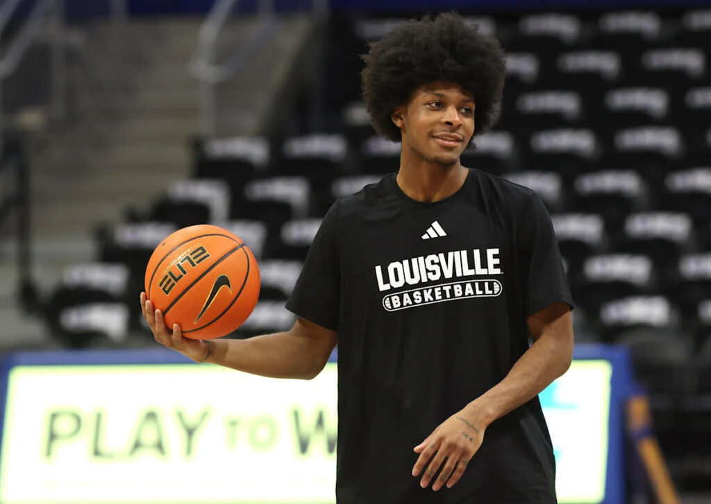 London Johnson dismissed from Louisville basketball team - Yahoo Sports