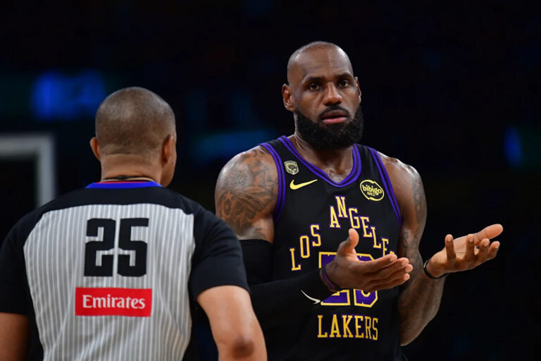 LeBron James’ finances under scrutiny after report he borrowed $300 million - Yahoo Sports