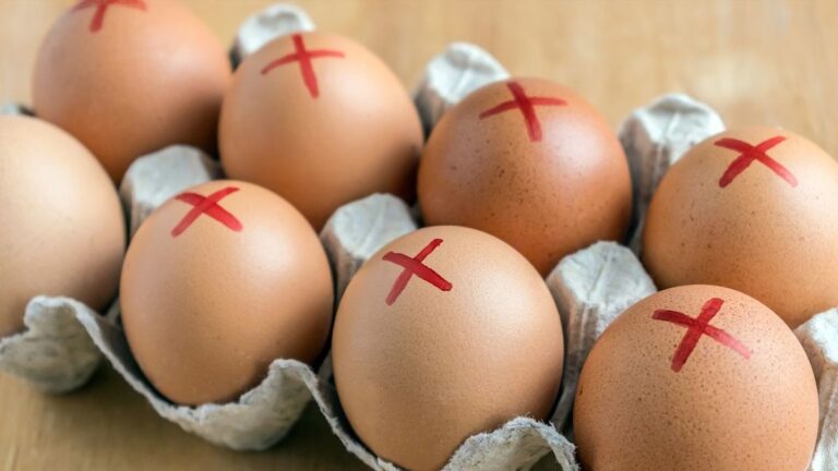Salmonella and cyclospora outbreaks are spreading: Can AI help keep you safe? - Yahoo Health