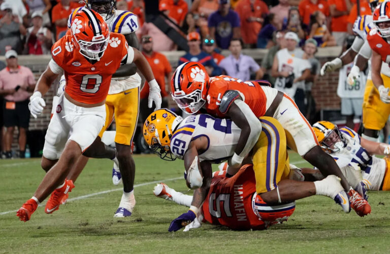College football's Week 0, Week 1 schedule gives us plenty to get excited about - Yahoo Sports