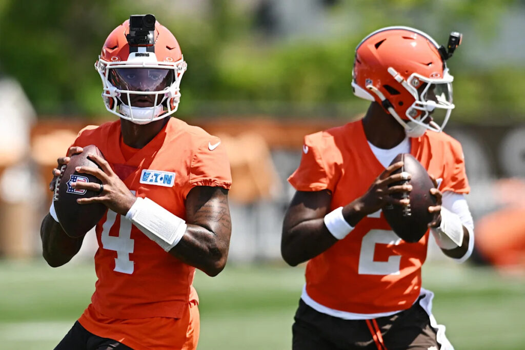 Browns name Watson starter for preseason opener, Sanders to start Week 2 - Yahoo Sports UK