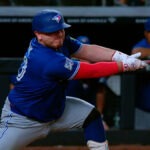 Alejandro Kirk's RBI single - Yahoo Sports