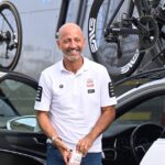 "Eager to learn and to enjoy the atmosphere without bothering anyone" - UAE team boss praises influencer in contrast to Erola Jons controversy - CyclingUpToDate.com
