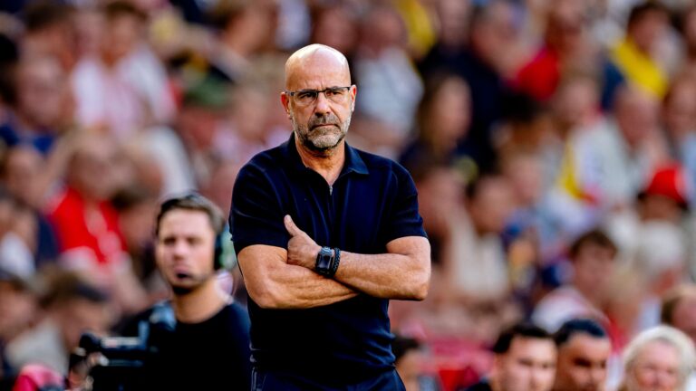 Peter Bosz make sweeping changes at PSV and alter their starting XI in as many as five positions - Goal.com