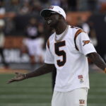 "Never Seen a Male Finesse Like This": Chad Johnson Rips Into Fake 49ers Star for Scamming Women Out of $1.3 Million - EssentiallySports