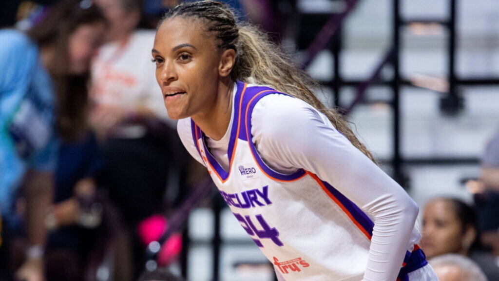 DeWanna Bonner Opens Up About Her Future After Nneka Ogwumike’s News - Yardbarker