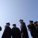 Families paying up to ₹90 lakh for their Gen Z kids to skip a year of college, go on trips | 'Students who took gap years scored higher' | Inshorts - Inshorts