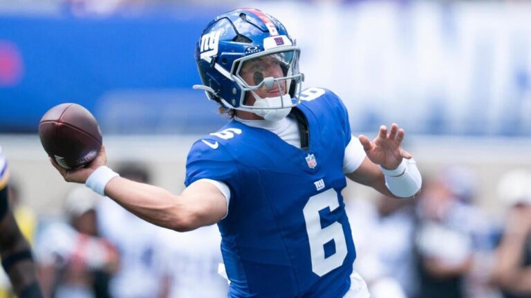 Fantasy football rankings 2026: Sleepers, breakouts, busts from the model that hit Daniel Jones' surprise year - CBS Sports