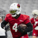 Jeremiyah Love compared to legendary RB Adrian Peterson after NFL debut - Yardbarker