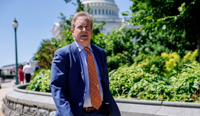 If You’re Running for Office, You Can’t Be a Slimeball and Be Lazy - nationalreview.com