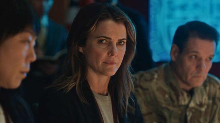 Netflix's Hit Political Thriller Returns in First Season 4 Trailer - MovieWeb
