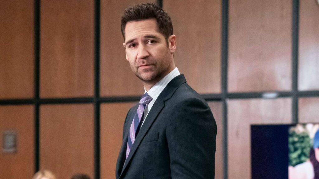 Netflix Revives the Lincoln Lawyer With New Spinoff 3 Months After Cancellation - Comic Book Resources