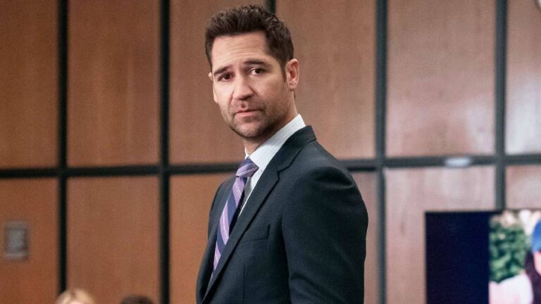 Netflix Revives the Lincoln Lawyer With New Spinoff 3 Months After Cancellation - Comic Book Resources