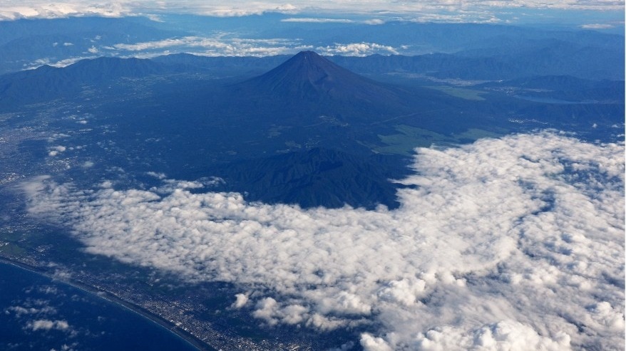 Made a rash decision: Japanese man apologises after leaving son on Mount Fuji - India Today