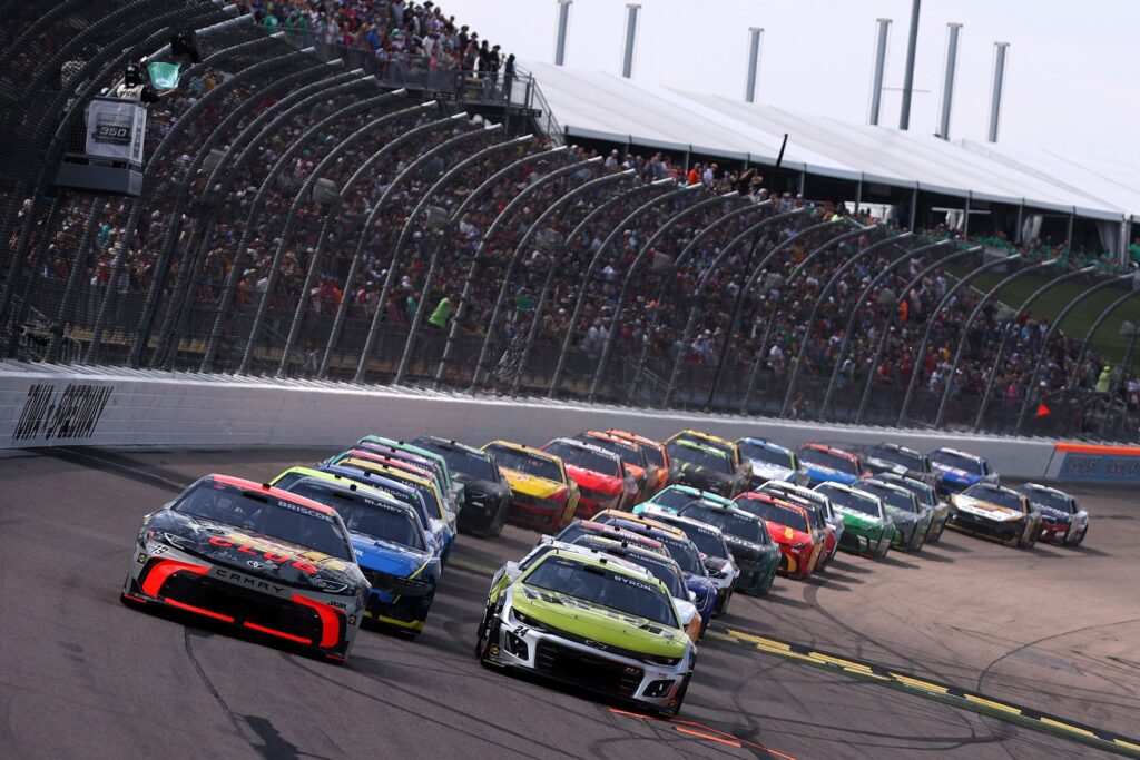 No NASCAR Race Today? The Real Reason Fans Have Nothing to Watch - heavy.com