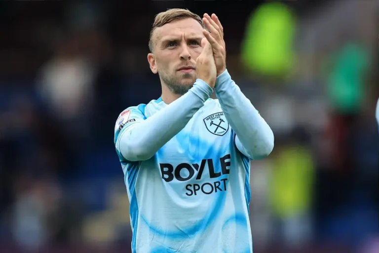 West Ham XI vs Charlton: Piroe and Engels handed full debuts - Read West Ham
