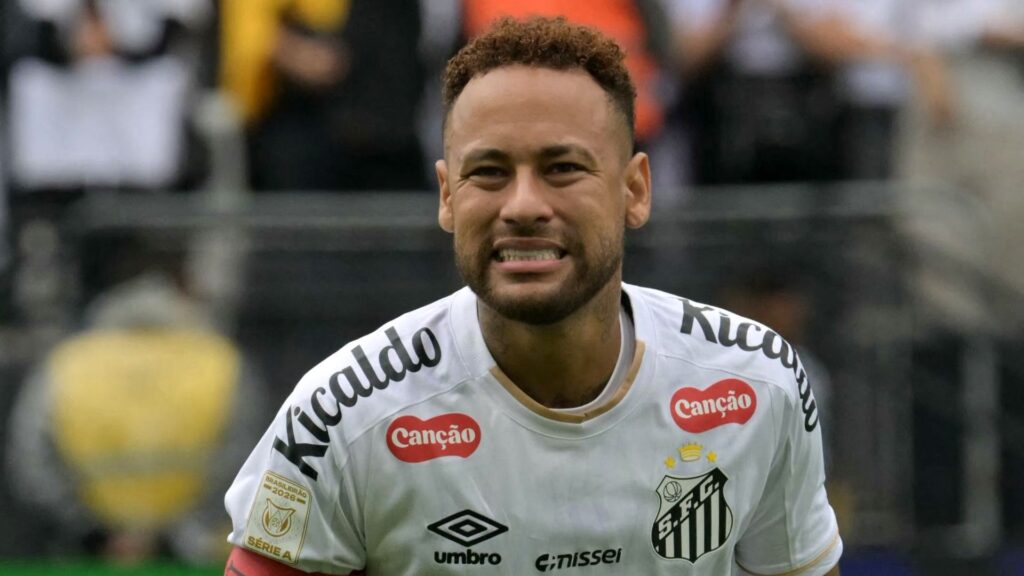 “This bum behaved like a clown!” Neymar causes the next scandal in the cup - Goal.com