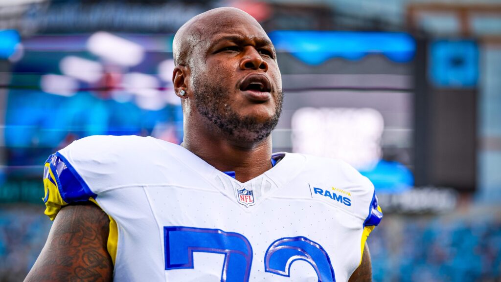 Commanders Sign $87 Million Pro Bowl Offensive Tackle - heavy.com