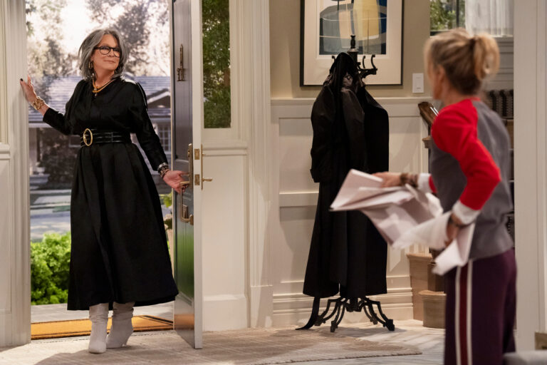 How to Attend a Live Taping of NBC's New Sitcom Newlyweds - NBC TV Network