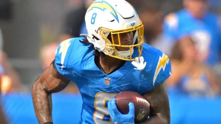 Fantasy football rankings 2026: Breakouts from the model that called Tetairoa McMillan's huge year - CBS Sports