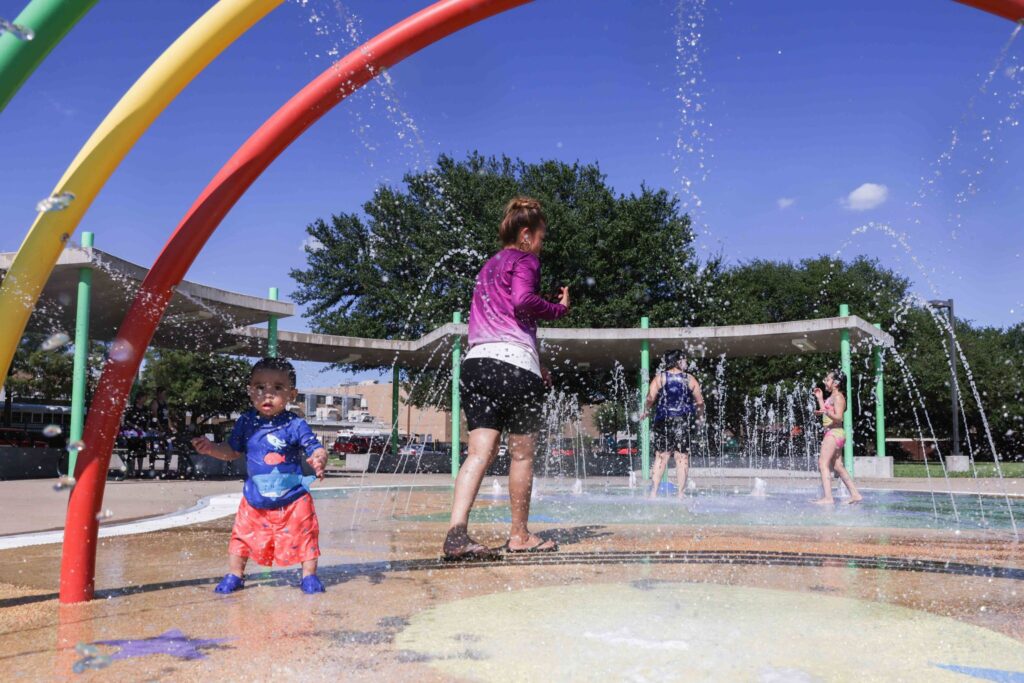 North Texas extreme heat warning continues Tuesday with more triple-digit temps expected - Dallas News